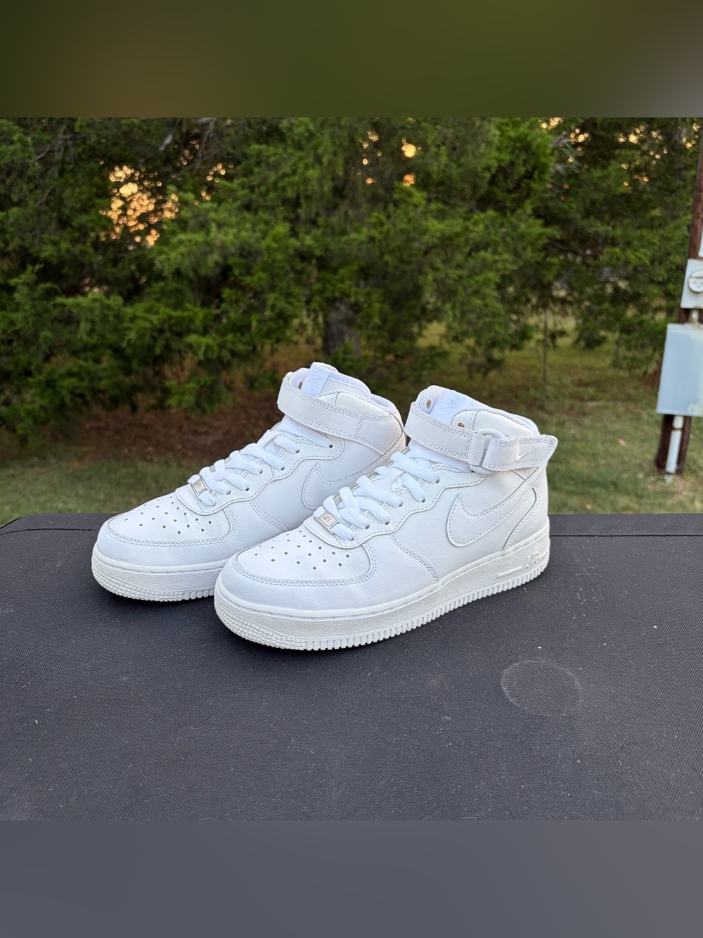 Nike Air Force 1 Mid GS Triple White 314195-113 Size 6.5Y / Women's 8 AF1